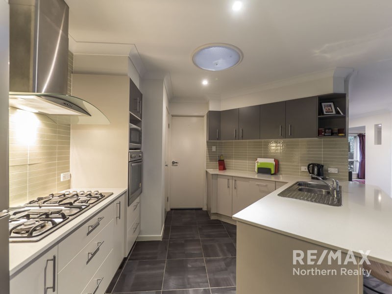 34 BELLA STREET, Cashmere QLD 4500