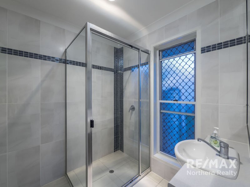 34 BELLA STREET, Cashmere QLD 4500