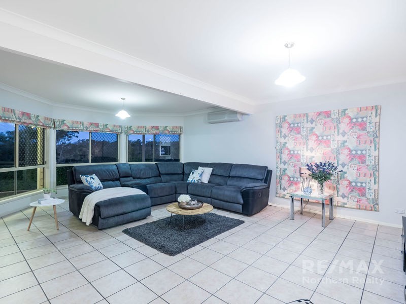 12 Boronia Court, Albany Creek QLD 4035