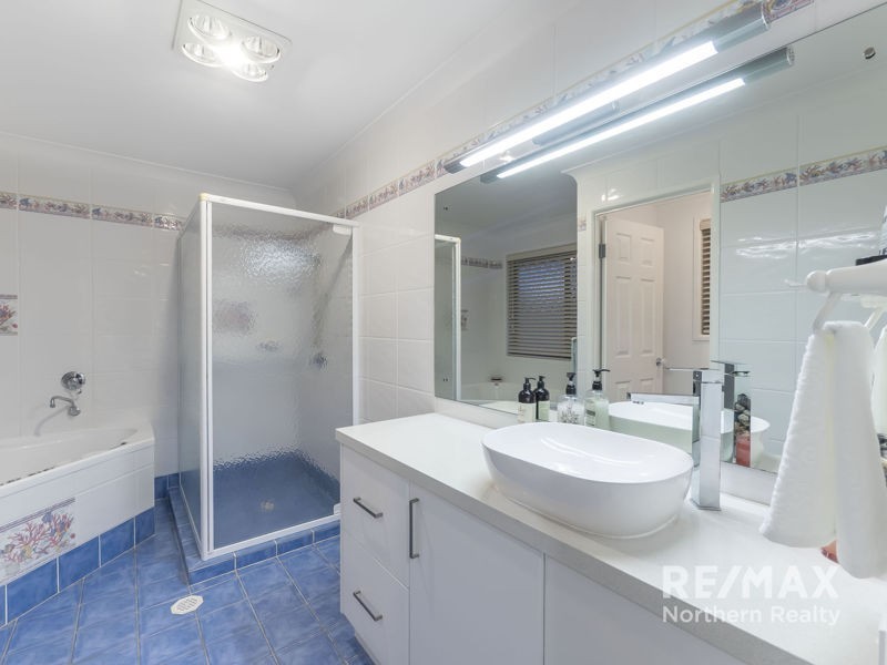 12 Boronia Court, Albany Creek QLD 4035