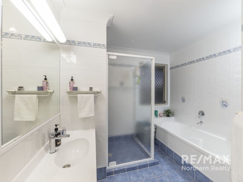 12 Boronia Court, Albany Creek QLD 4035