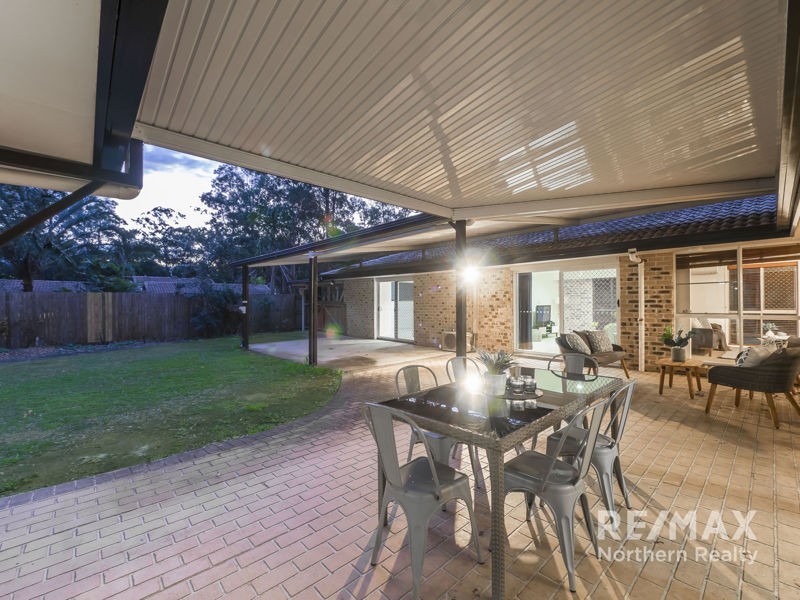 65 Cashmere Lane, Cashmere QLD 4500