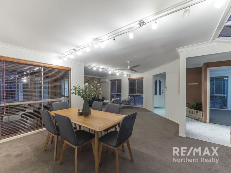 65 Cashmere Lane, Cashmere QLD 4500