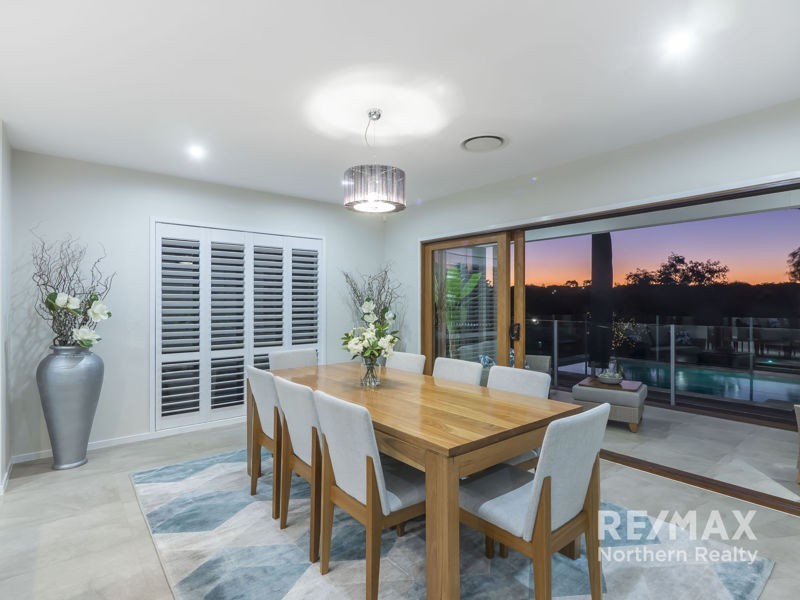 32 Swan Parade, Warner QLD 4500