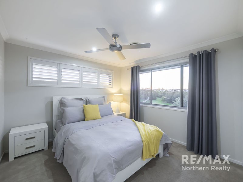 32 Swan Parade, Warner QLD 4500