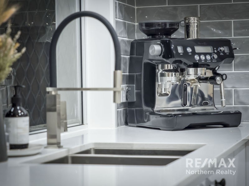 66 Thiess Drive, Albany Creek QLD 4035