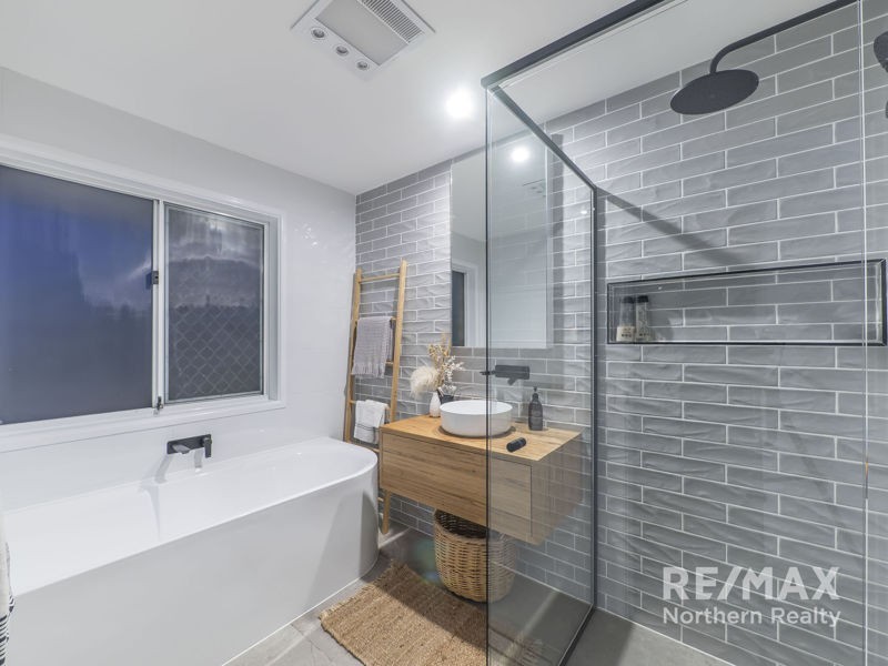 66 Thiess Drive, Albany Creek QLD 4035