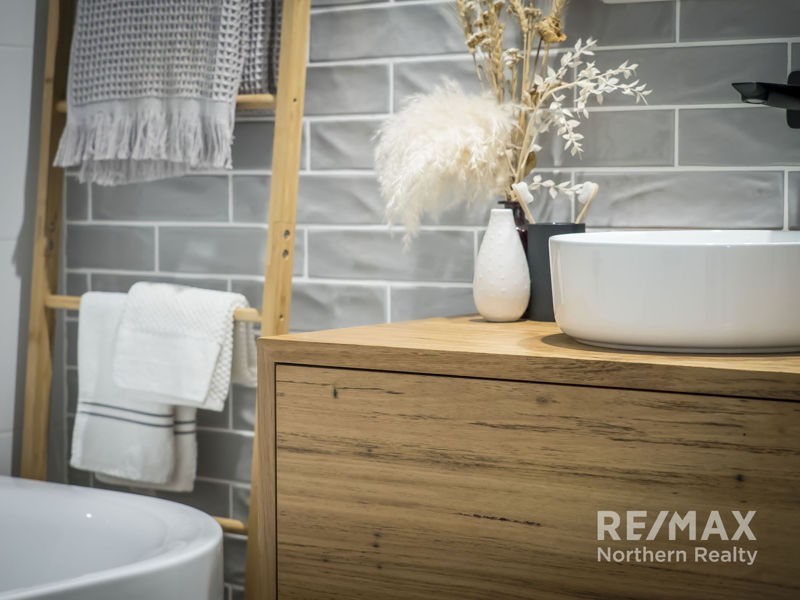 66 Thiess Drive, Albany Creek QLD 4035