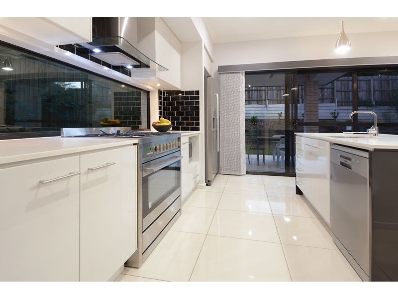 320 Maundrell Terrace, Aspley QLD 4034