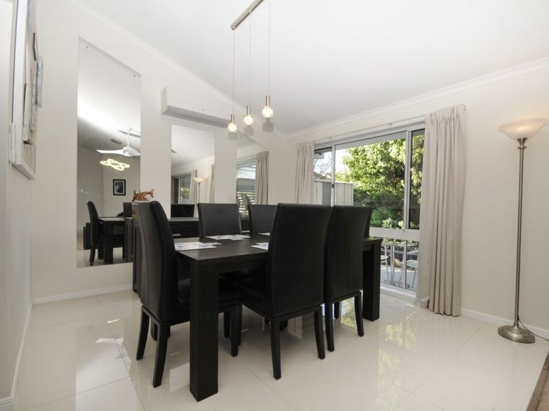 10 Tarrilli Place, Carseldine QLD 4034