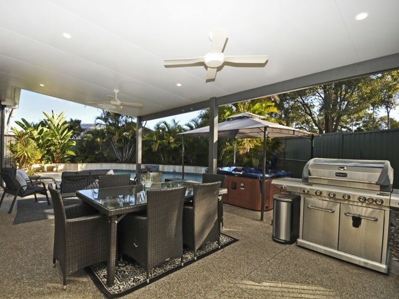 10 Tarrilli Place, Carseldine QLD 4034