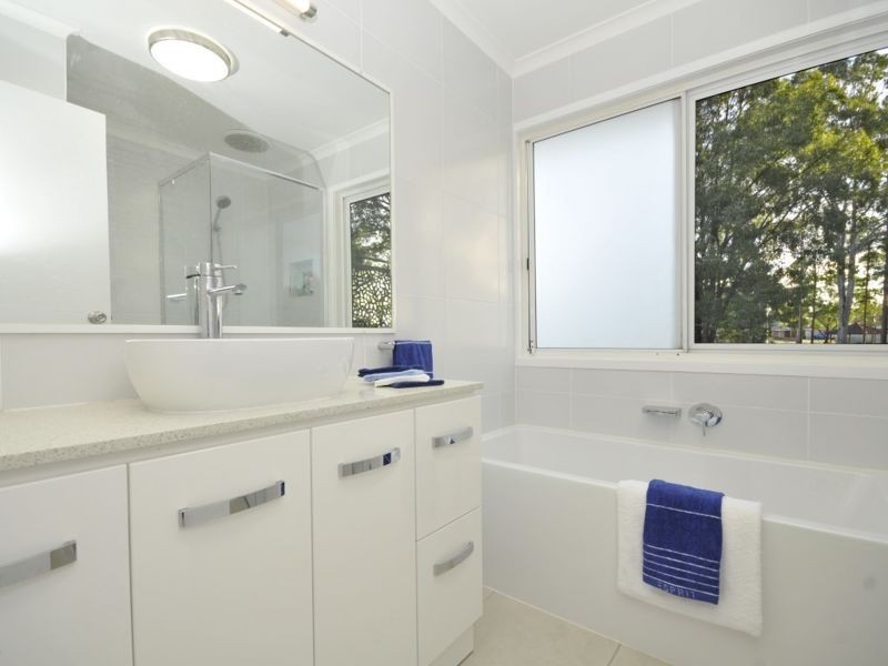 10 Tarrilli Place, Carseldine QLD 4034