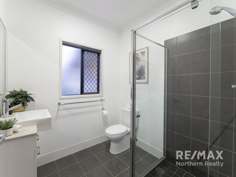 22 Hacker Rd, Cashmere QLD 4500