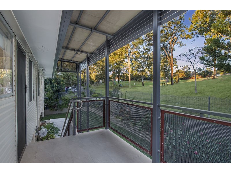 13a (Upstairs) Palall Crescent, Ferny Hills QLD 4055