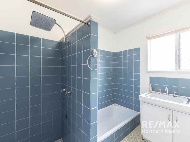 52 Glenlee Street, Arana Hills QLD 4054