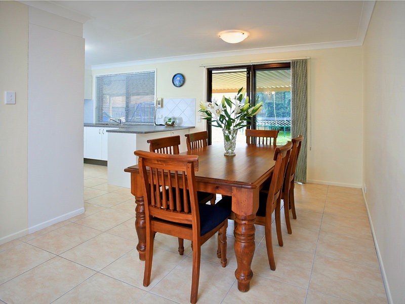 17 James Cash Court, Albany Creek QLD 4035