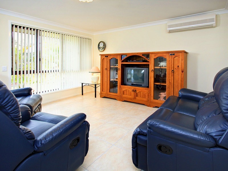 17 James Cash Court, Albany Creek QLD 4035