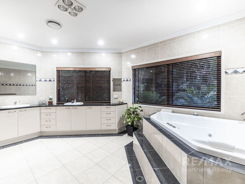 16 Jacksonia Drive, Warner QLD 4500