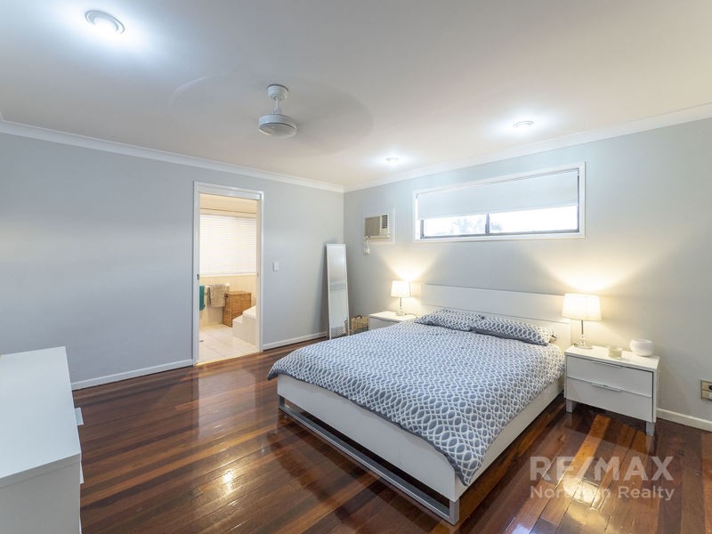 15 Minerva Court, Eatons Hill QLD 4037