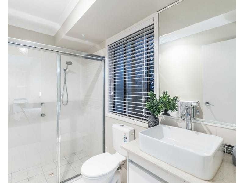 92 Thiess Drive, Albany Creek QLD 4035