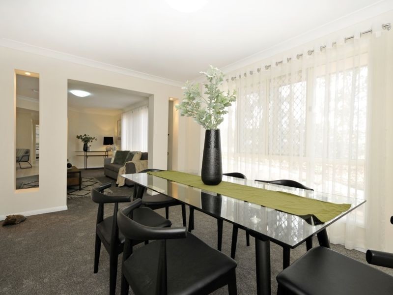 60 Snow Wood Drive, Eatons Hill QLD 4037