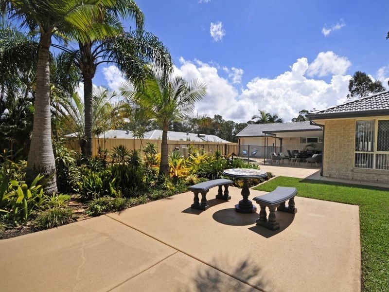 60 Snow Wood Drive, Eatons Hill QLD 4037