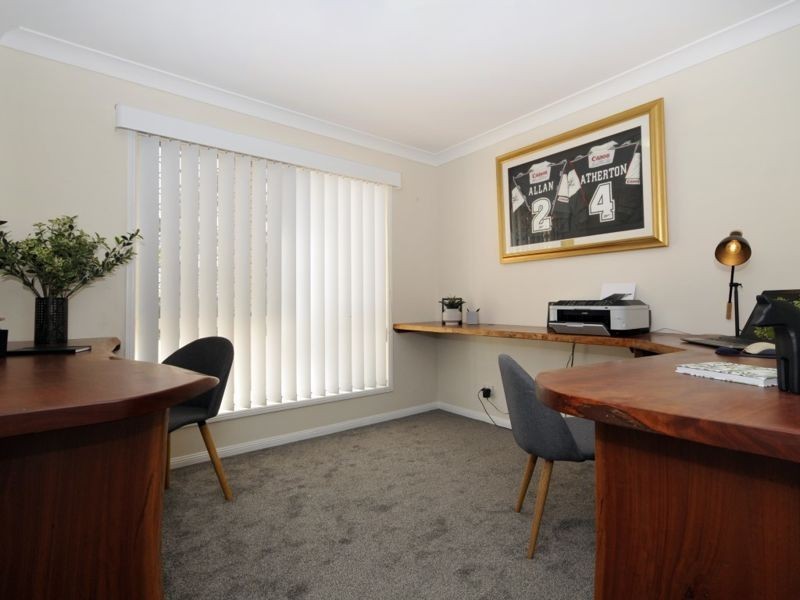 60 Snow Wood Drive, Eatons Hill QLD 4037