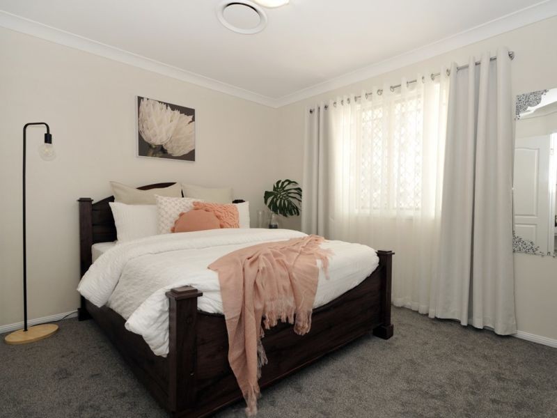 60 Snow Wood Drive, Eatons Hill QLD 4037