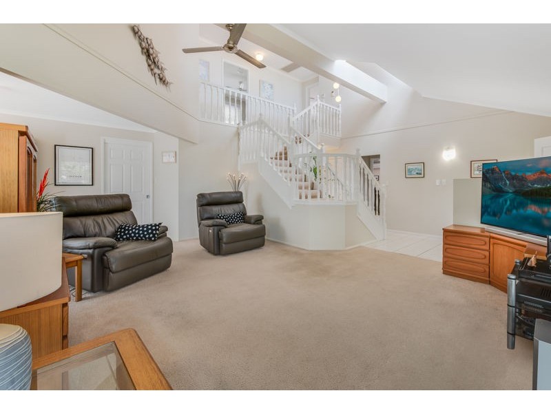 13 Coolabah Cres, Bridgeman Downs QLD 4035