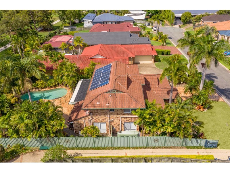 13 Coolabah Cres, Bridgeman Downs QLD 4035