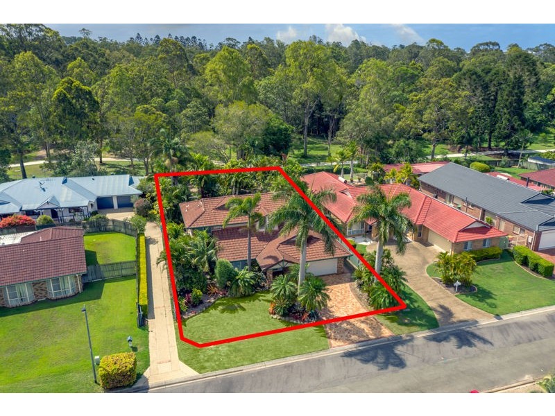 13 Coolabah Cres, Bridgeman Downs QLD 4035