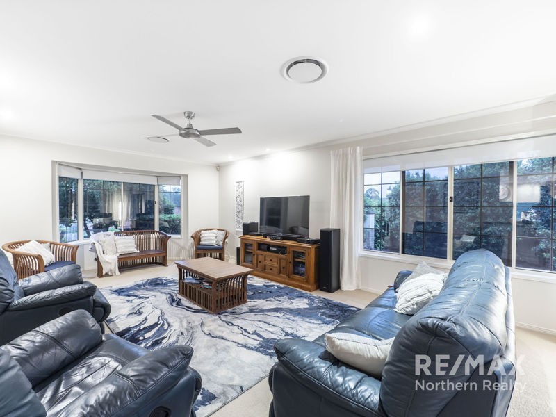 48 Hayward Ave, Cashmere QLD 4500