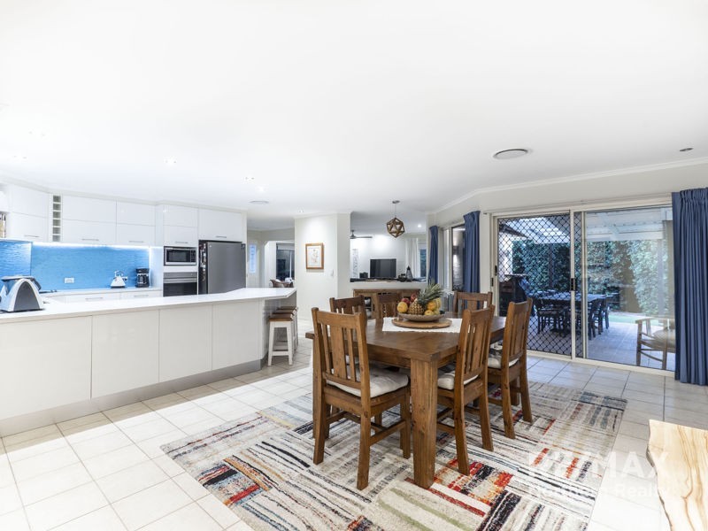 48 Hayward Ave, Cashmere QLD 4500