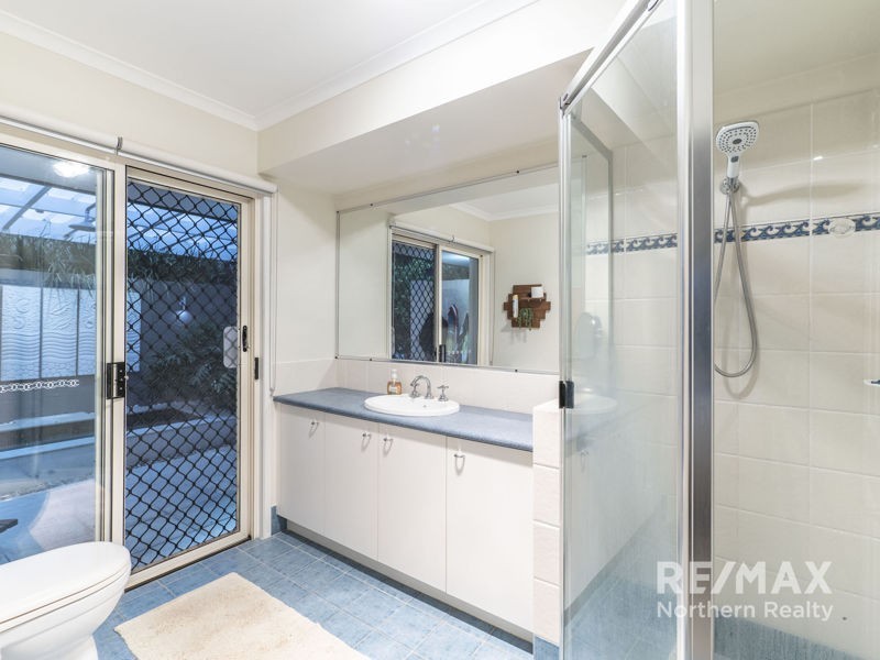 48 Hayward Ave, Cashmere QLD 4500