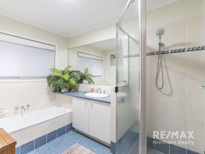 48 Hayward Ave, Cashmere QLD 4500