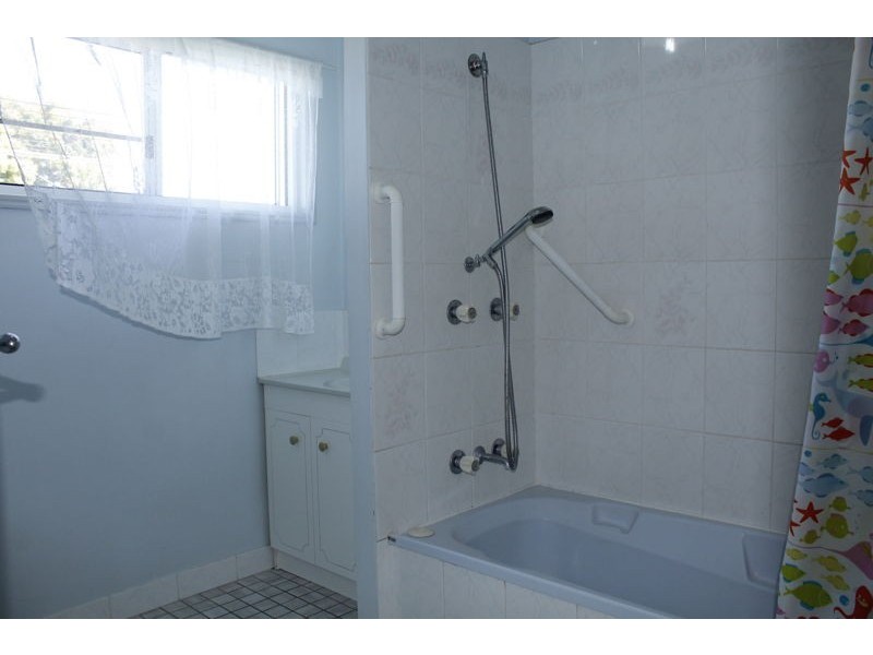 27 Tiaro Street, Tiaro QLD 4650