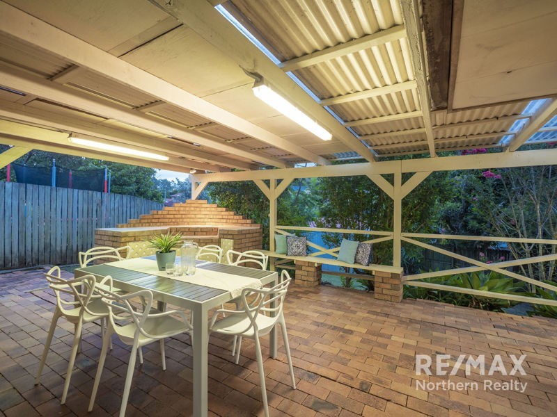 4 Sharon Court, Albany Creek QLD 4035