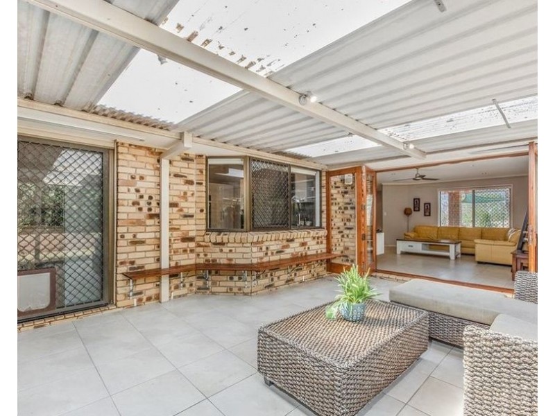 753 South Pine Road, Albany Creek QLD 4035