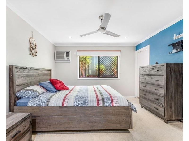 753 South Pine Road, Albany Creek QLD 4035