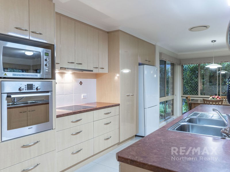 10 Monash Place, Ferny Grove QLD 4055