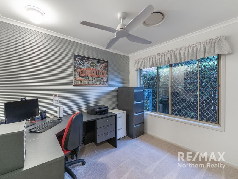 10 Monash Place, Ferny Grove QLD 4055