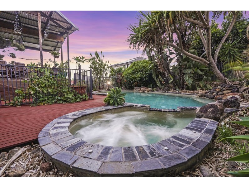 4 Luckins Street, Aspley QLD 4034