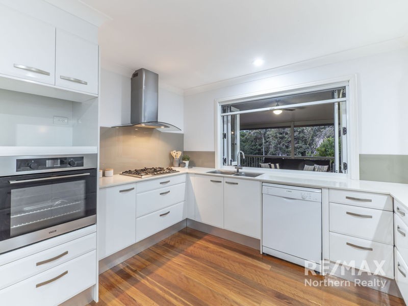 10 Blue Hills Drive, Bunya QLD 4055