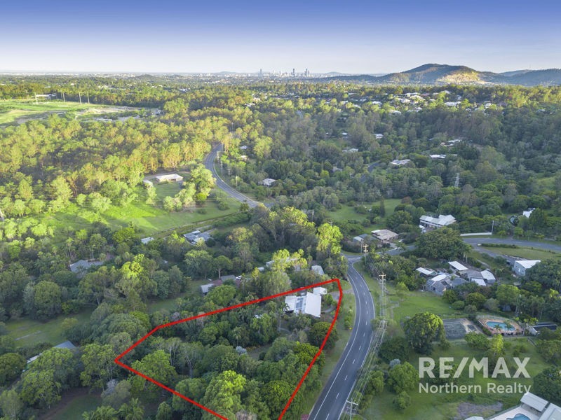 10 Blue Hills Drive, Bunya QLD 4055