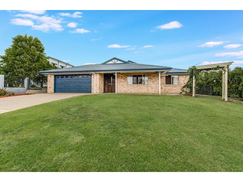 7 Grass Tree Close, Bridgeman Downs QLD 4035