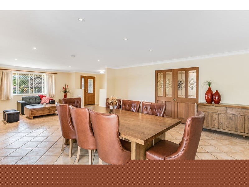 7 Grass Tree Close, Bridgeman Downs QLD 4035