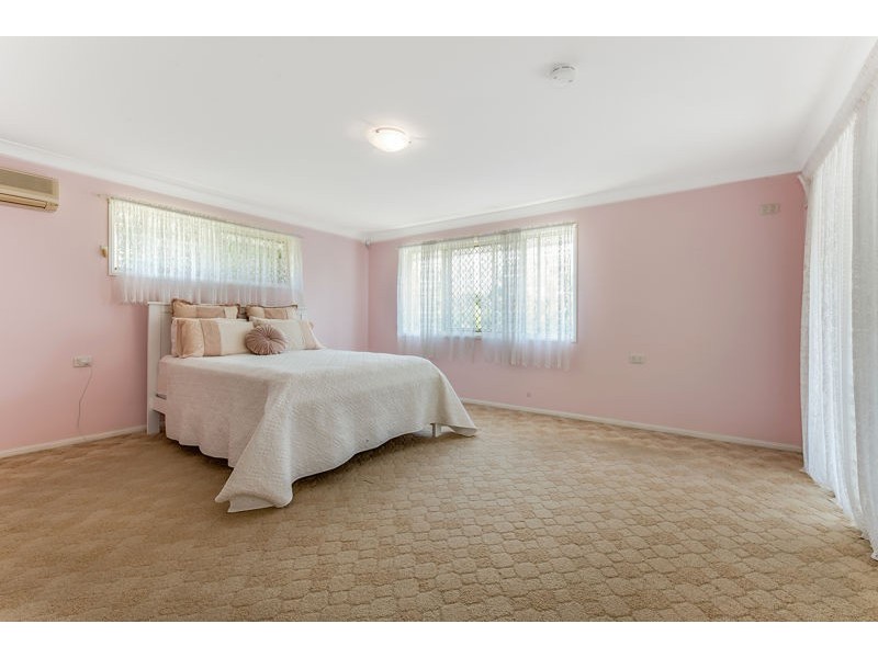 7 Grass Tree Close, Bridgeman Downs QLD 4035