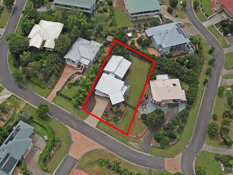 4 Windrush Close, Eatons Hill QLD 4037