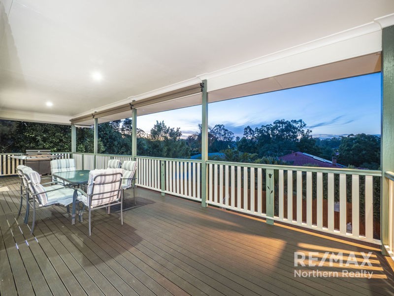 156 Bangalow st, Bridgeman Downs QLD 4035
