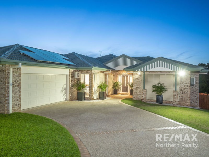 156 Bangalow st, Bridgeman Downs QLD 4035